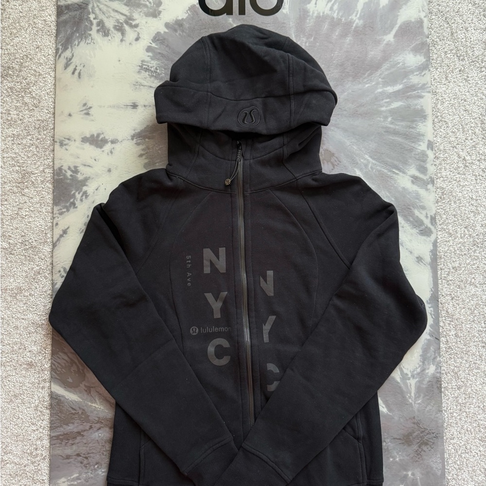 Lululemon NYC Exclusive Scuba Full-Zip Hoodie Limited Edition 🍋